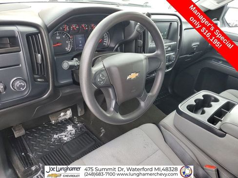 Used 2018 Chevrolet Silverado 1500 Custom w/ Custom Value Package image 12