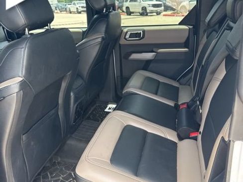 Used 2023 Ford Bronco Wildtrak AWD/4WD image 13