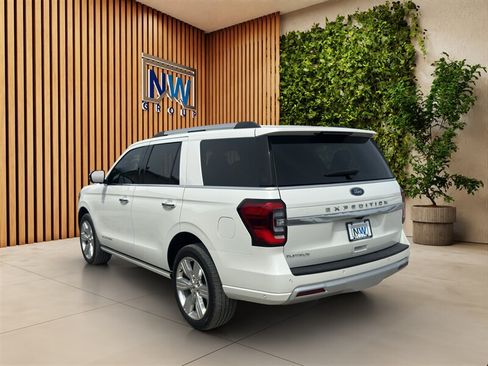 Used 2024 Ford Expedition Platinum AWD/4WD image 62