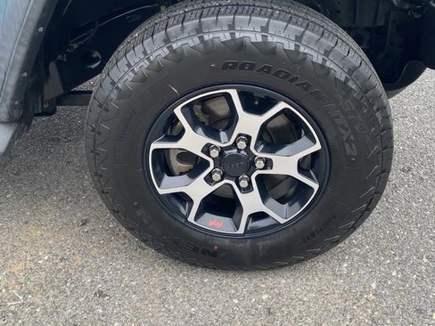 Used 2020 Jeep Wrangler Rubicon w/ Cold Weather Group image 11