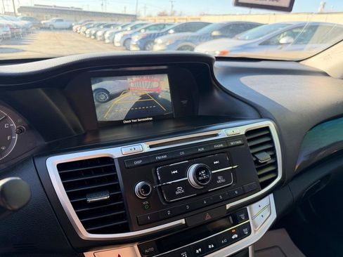Used 2014 Honda Accord Sport image 30