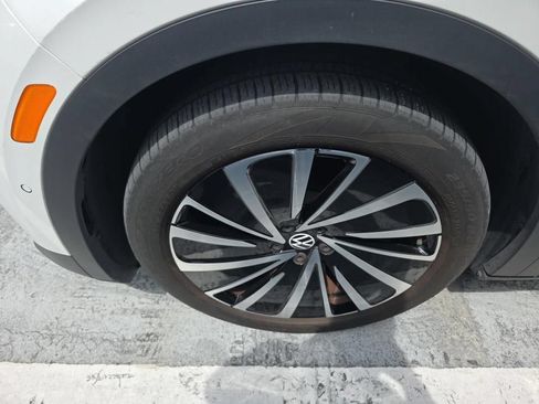 Used 2024 Volkswagen ID.4 S RWD image 8