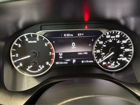 Used 2021 Nissan Rogue S image 20