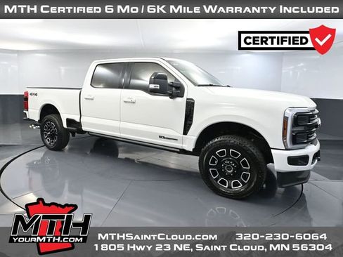 Used 2025 Ford F250 Platinum AWD/4WD image 1