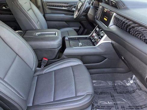 Used 2024 GMC Yukon Denali w/ Max Trailering Package image 21