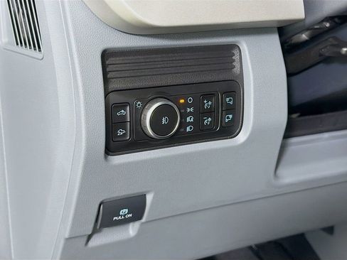 New 2026 Ford F250 XLT w/ XLT Premium Package image 10