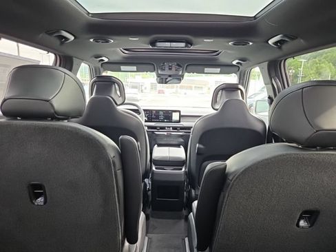 New 2027 Kia Telluride SX X-Pro AWD/4WD image 11