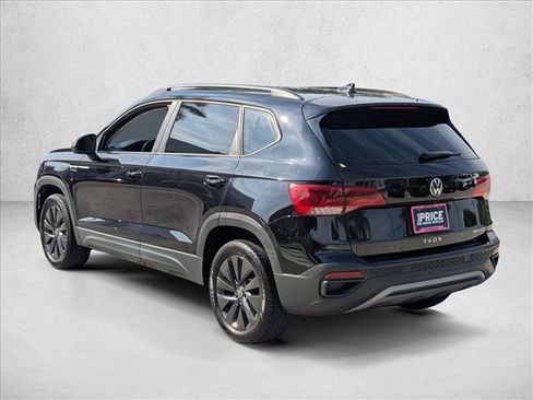 Used 2023 Volkswagen Taos S FWD image 8