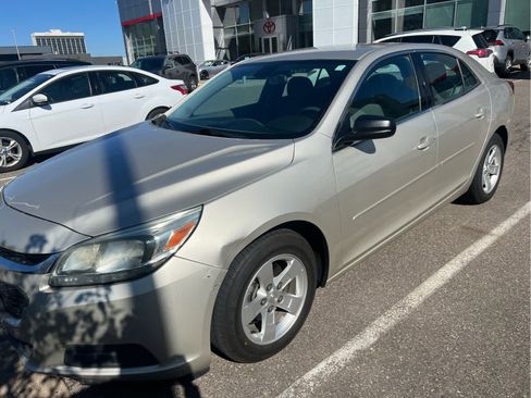 Used 2015 Chevrolet Malibu LS w/ Protection Package FWD image 3