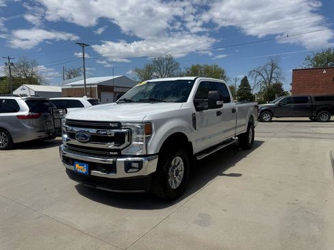 Used 2022 Ford F350 XLT w/ XLT Value Package AWD/4WD image 3