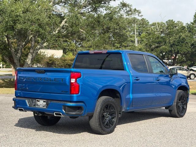 Used 2023 Chevrolet Silverado 1500 RST AWD/4WD image 4