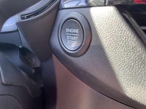 Used 2023 Ford Escape ST-Line AWD/4WD image 16