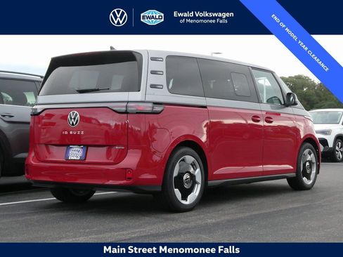 New 2025 Volkswagen ID. Buzz Pro S Plus AWD/4WD image 4