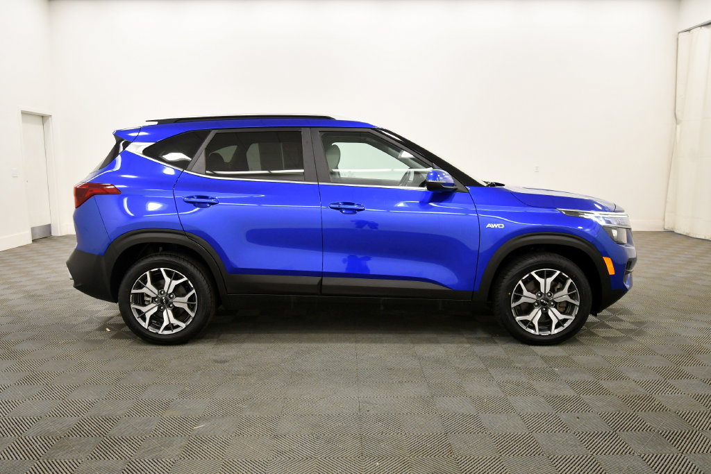 Certified 2023 Kia Seltos EX AWD/4WD image 9