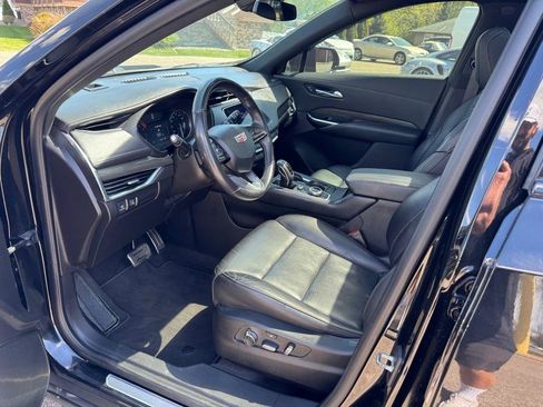 Used 2019 Cadillac XT4 Sport AWD/4WD image 14