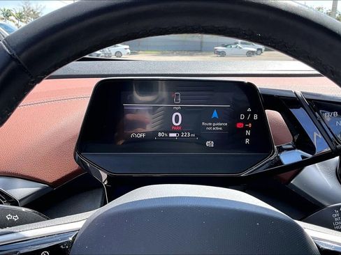 Certified 2022 Volkswagen ID.4 Pro S w/ Gradient Package image 23