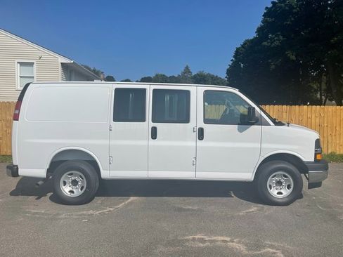 New 2025 Chevrolet Express 2500 w/ Driver Convenience Package image 8