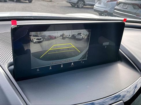 Used 2025 Acura RDX SH-AWD image 31