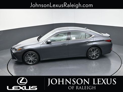 New 2025 Lexus ES 350 w/ Premium Package image 29