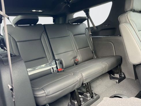 New 2026 GMC Yukon XL Denali w/ Denali Reserve Package AWD/4WD image 33