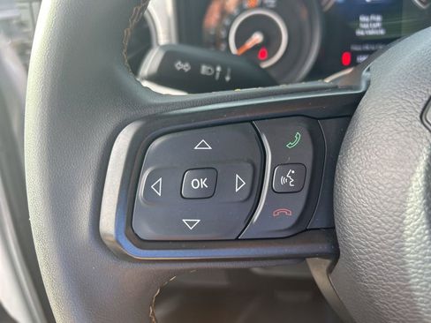 Used 2024 Jeep Wrangler Unlimited Sport AWD/4WD image 41