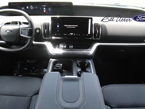 New 2026 Ford Expedition Platinum AWD/4WD image 12
