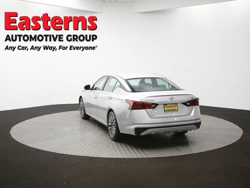 Used 2024 Nissan Altima 2.5 SV image 63