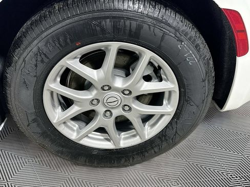 New 2026 Chrysler Pacifica Select FWD image 21