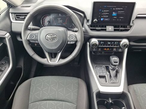 Used 2023 Toyota RAV4 XLE w/ Convenience Package AWD/4WD image 11