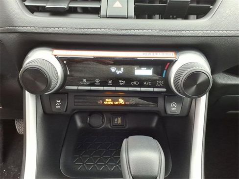 New 2025 Toyota RAV4 LE image 13