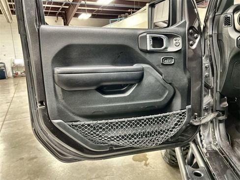Used 2021 Jeep Wrangler Unlimited Sport S image 15