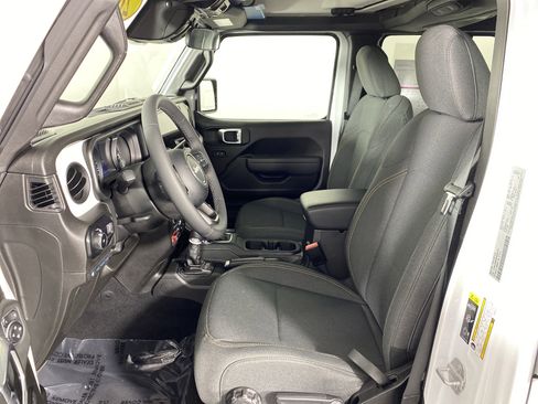 Used 2025 Jeep Wrangler Unlimited Sport S 4xe AWD/4WD image 15
