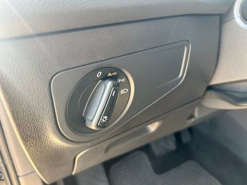 Certified 2023 Volkswagen Tiguan S image 44