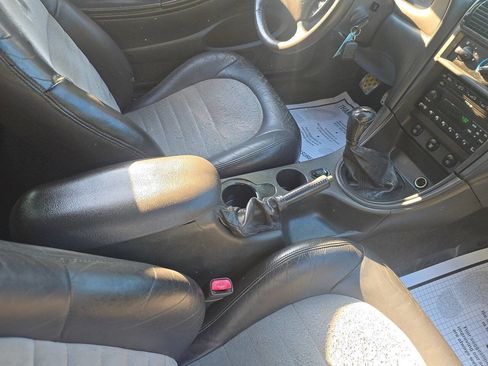 Used 2001 Ford Mustang Cobra RWD image 21