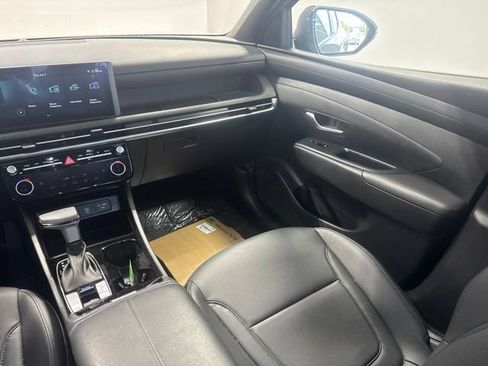 Used 2025 Hyundai Santa Cruz SEL FWD image 20