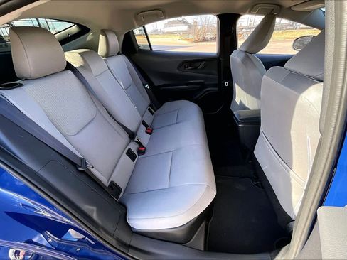 Used 2025 Toyota Prius LE image 17