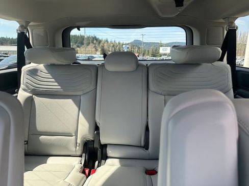 New 2026 Ford Expedition Max Platinum w/ Platinum Ultimate Package image 13