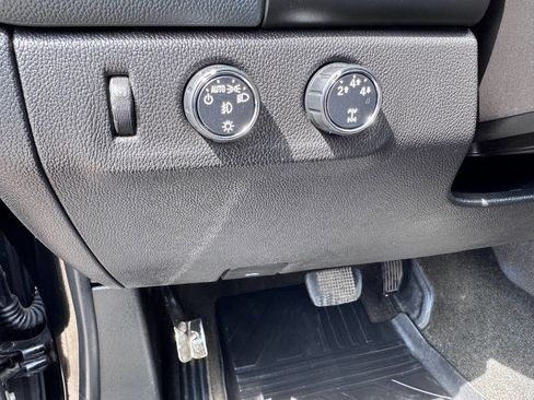 Used 2016 Chevrolet Colorado Z71 image 16