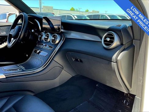 Used 2022 Mercedes-Benz GLC 300 image 22