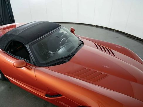 Used 2005 Dodge Viper SRT-10 w/ Copperhead Edition Group RWD image 35