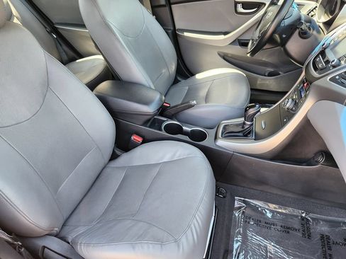 Used 2016 Hyundai Elantra Limited FWD image 20