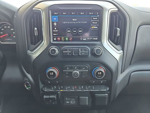 Used 2020 Chevrolet Silverado 1500 LT w/ All-Star Edition AWD/4WD image 24