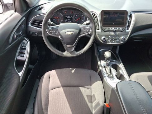 Used 2023 Chevrolet Malibu LT FWD image 22