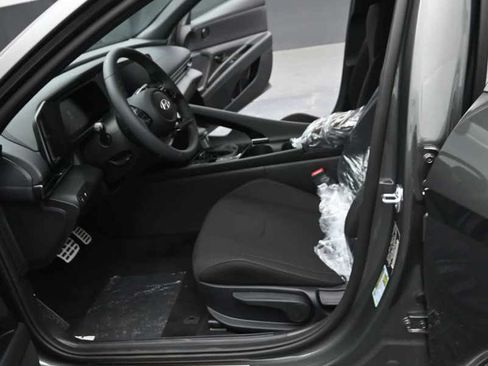New 2026 Hyundai Elantra SEL Sport Premium FWD image 16