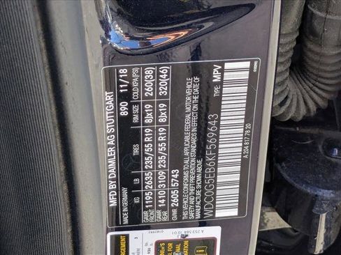 Used 2019 Mercedes-Benz GLC 350e 4MATIC image 24