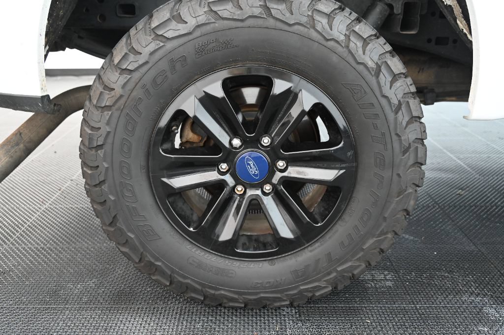 Used 2018 Ford F150 XL w/ Equipment Group 101A Mid AWD/4WD image 39