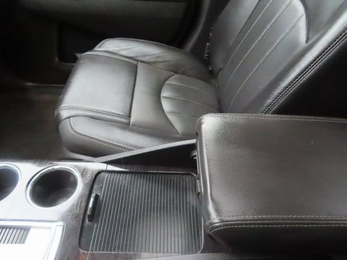 Used 2017 Buick Enclave Leather image 38