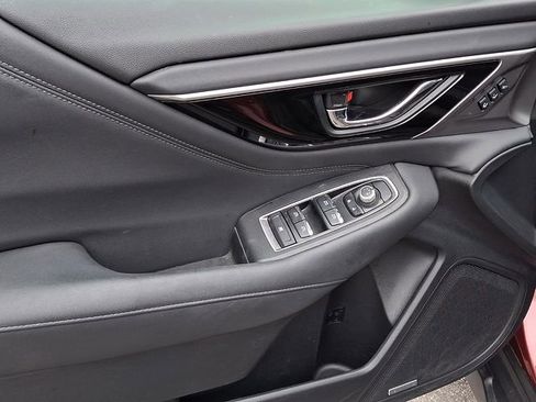 Used 2021 Subaru Outback Limited image 12