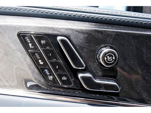 New 2026 Cadillac Escalade IQ Luxury 2 image 22