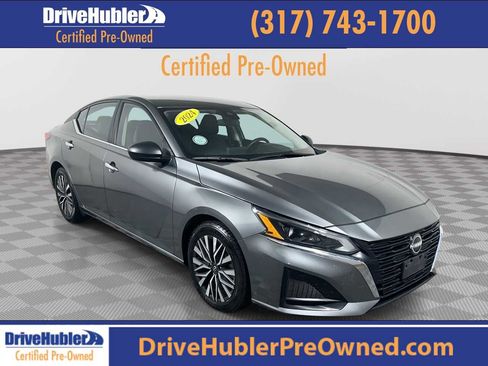 Used 2024 Nissan Altima 2.5 SV image 1